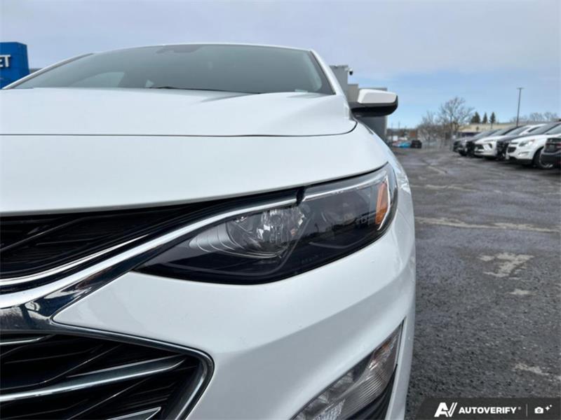 chevrolet Malibu 2023 - 11