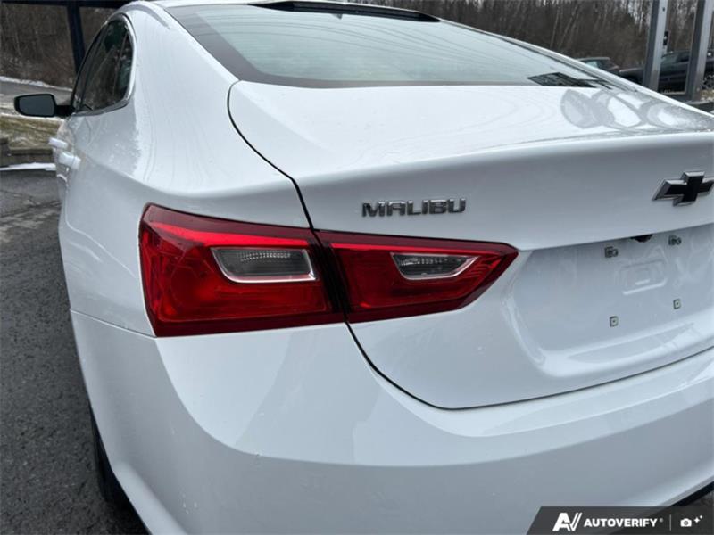chevrolet Malibu 2023 - 14
