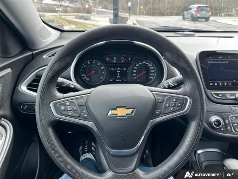 chevrolet Malibu 2023 - 17