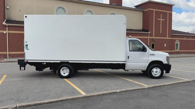 ford E-450 Cutaway 2019 - 2