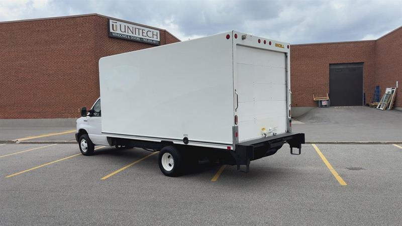 ford E-450 Cutaway 2019 - 7