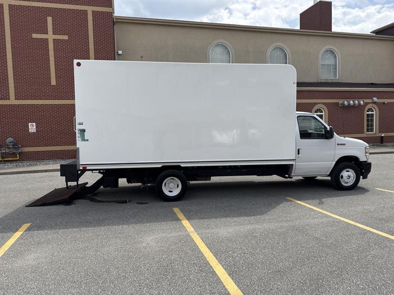 ford E-450 Cutaway 2019 - 31
