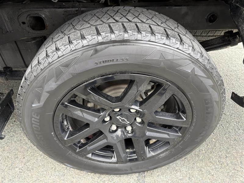 chevrolet Silverado 1500 2023 - 16