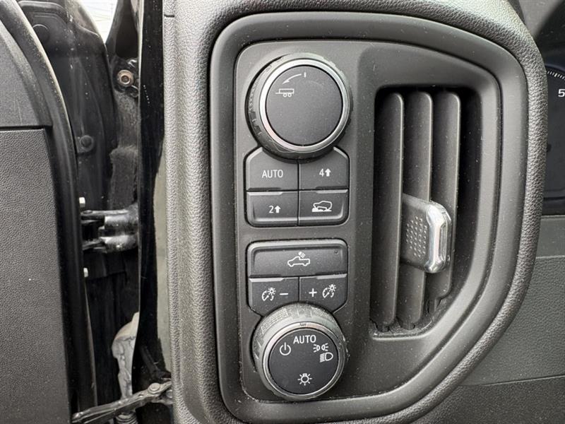 chevrolet Silverado 1500 2023 - 20