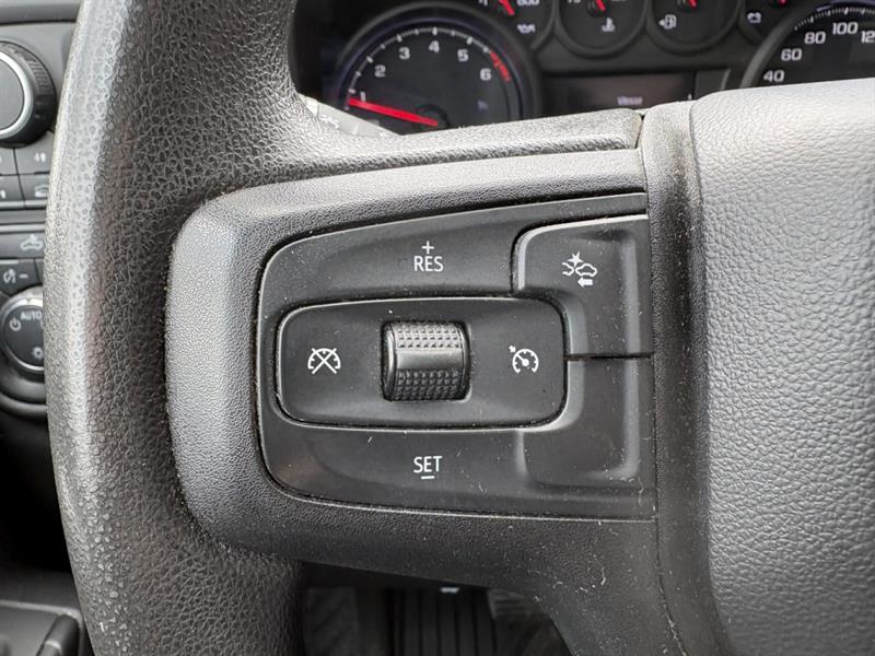 chevrolet Silverado 1500 2023 - 22