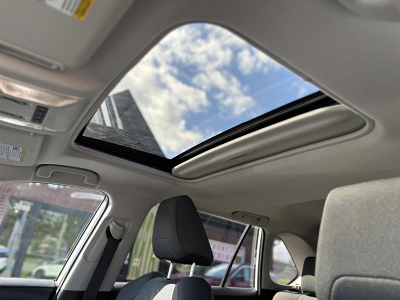 toyota RAV4 2022 - 17