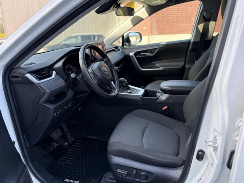 toyota RAV4 2022 - 18