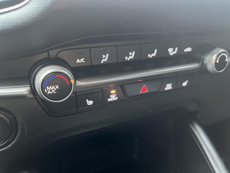 mazda Mazda3 Sport 2023 - 17
