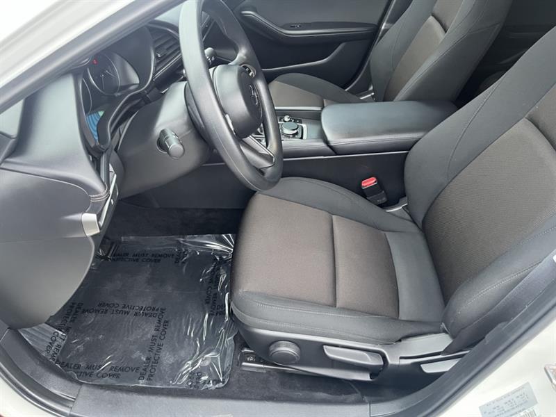mazda Mazda3 Sport 2023 - 21