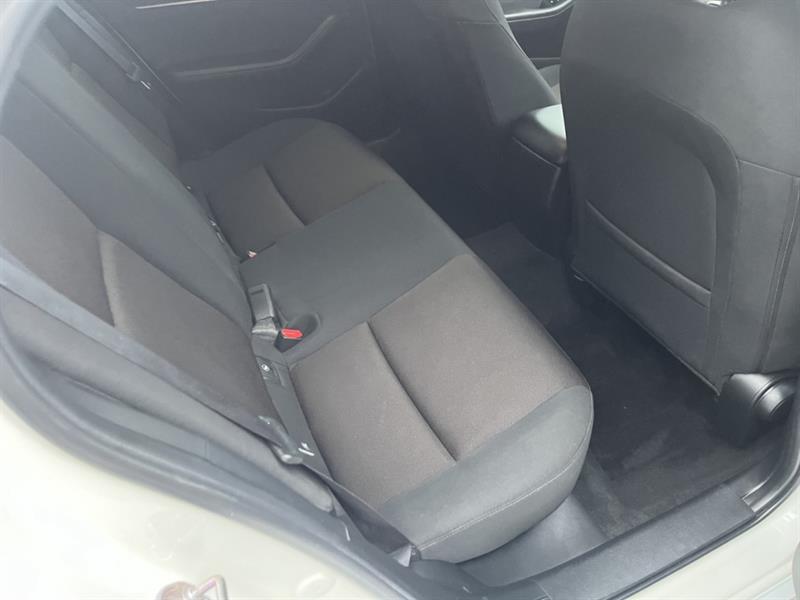 mazda Mazda3 Sport 2023 - 25