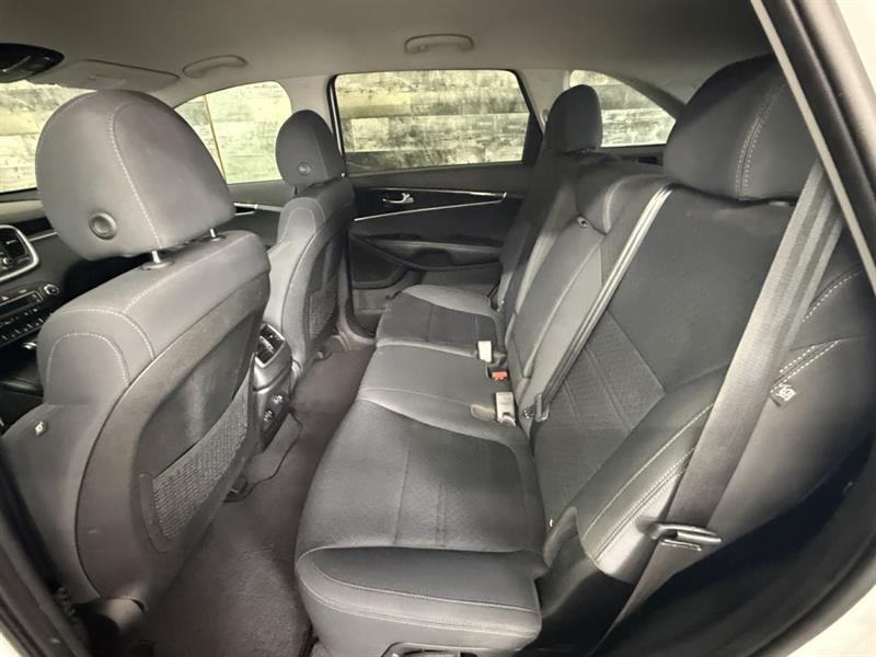kia Sorento 2019 - 18