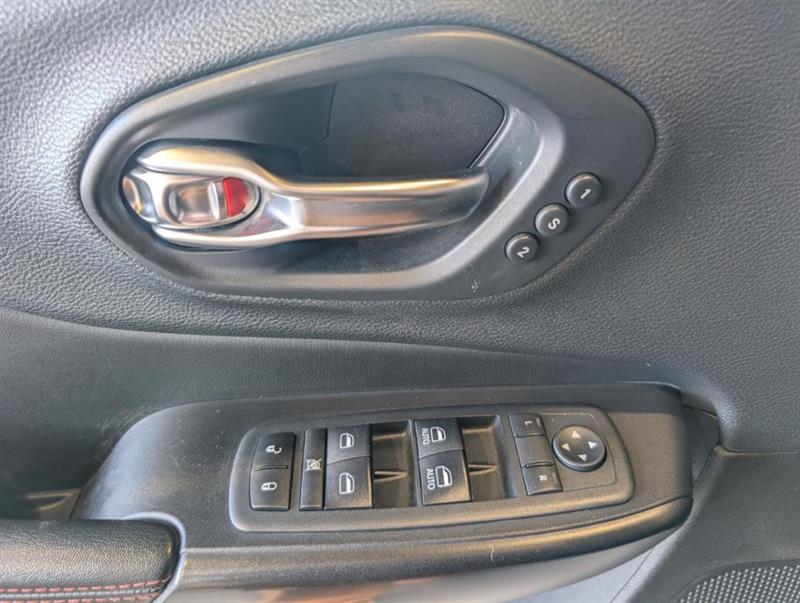 jeep Cherokee 2020 - 18