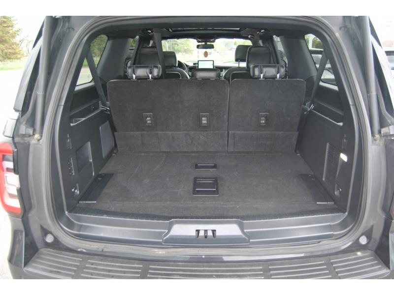 2022 Ford Expedition - Image 12