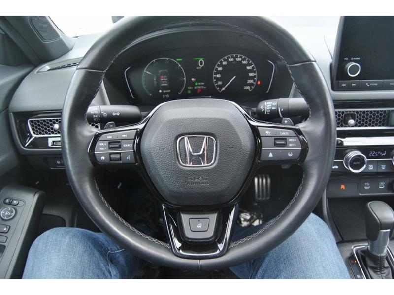 2025 Honda Civic - Image 13