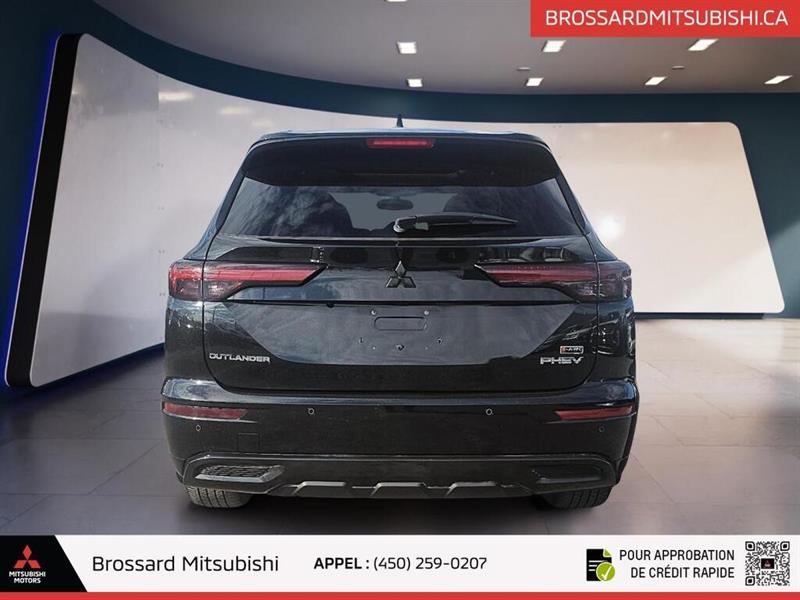 mitsubishi Outlander 2024 - 3