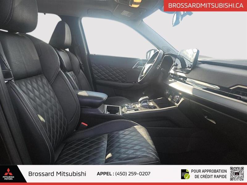 mitsubishi Outlander 2024 - 17