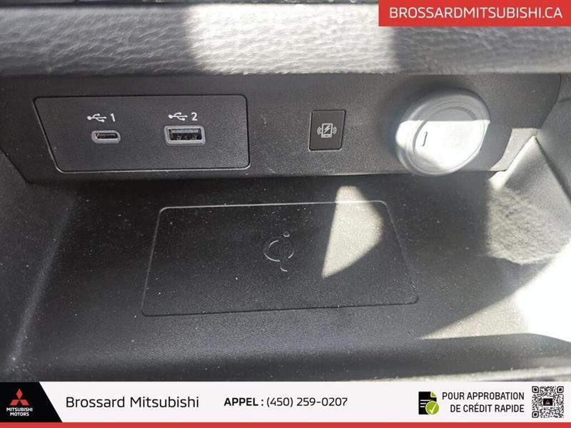 mitsubishi Outlander 2024 - 30