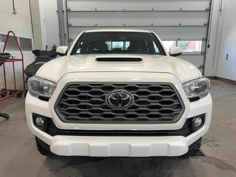 toyota Tacoma 2023 - 3