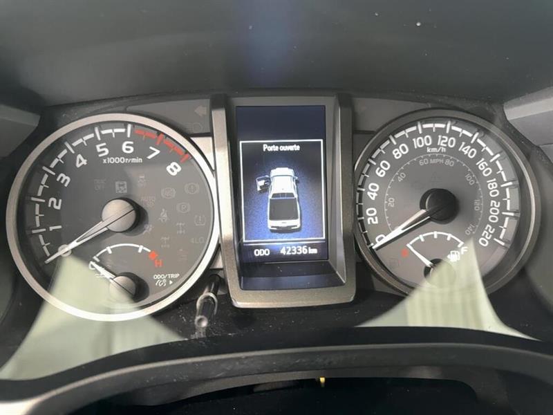 toyota Tacoma 2023 - 12