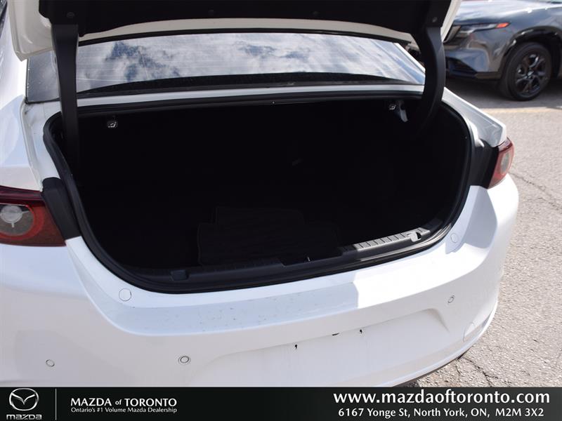 mazda Mazda3 2022 - 9