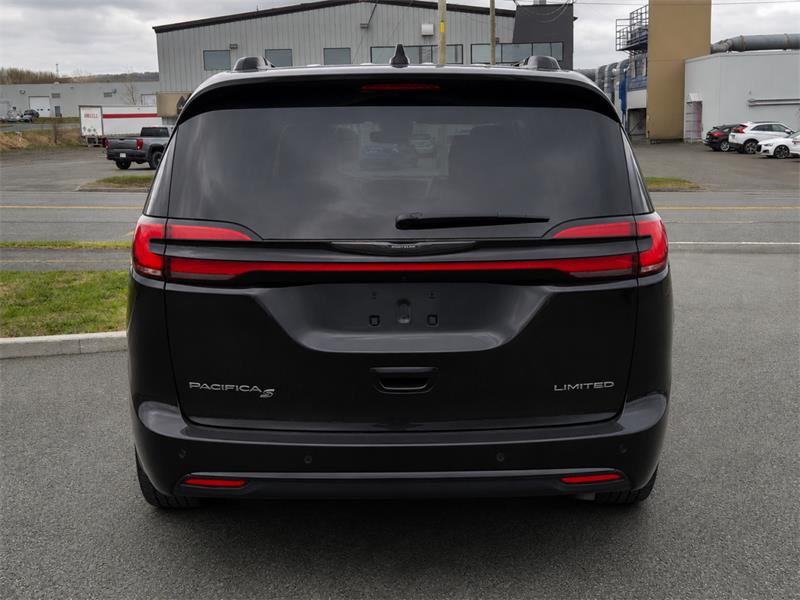 chrysler Pacifica 2025 - 10