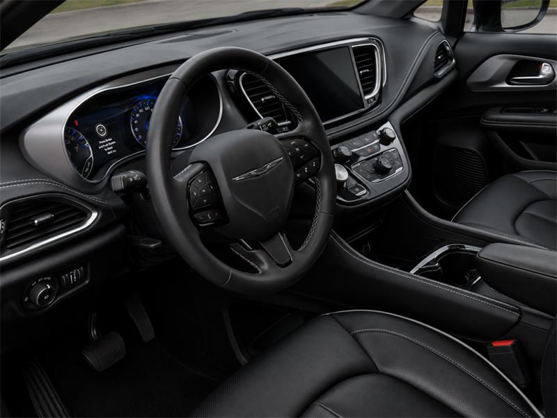 chrysler Pacifica 2025 - 16