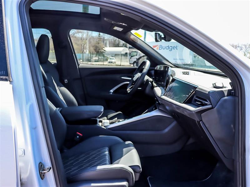 audi New SQ5 2025 - 12