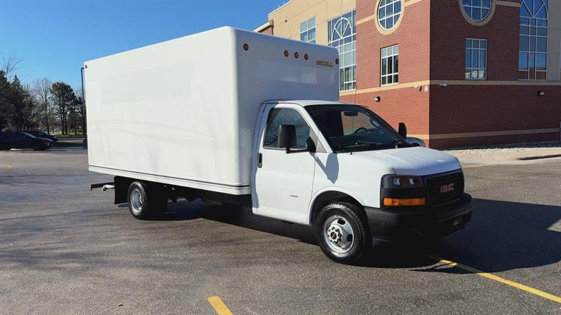 gmc Savana Cutaway 2019 - 3