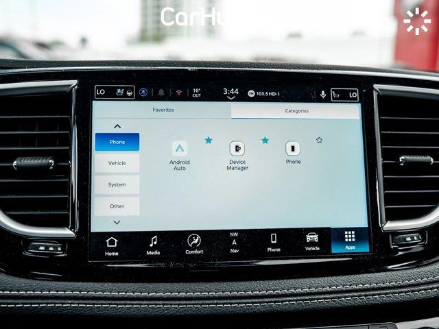 chrysler Pacifica 2024 - 31