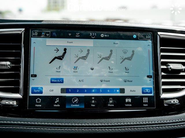 chrysler Pacifica 2024 - 26