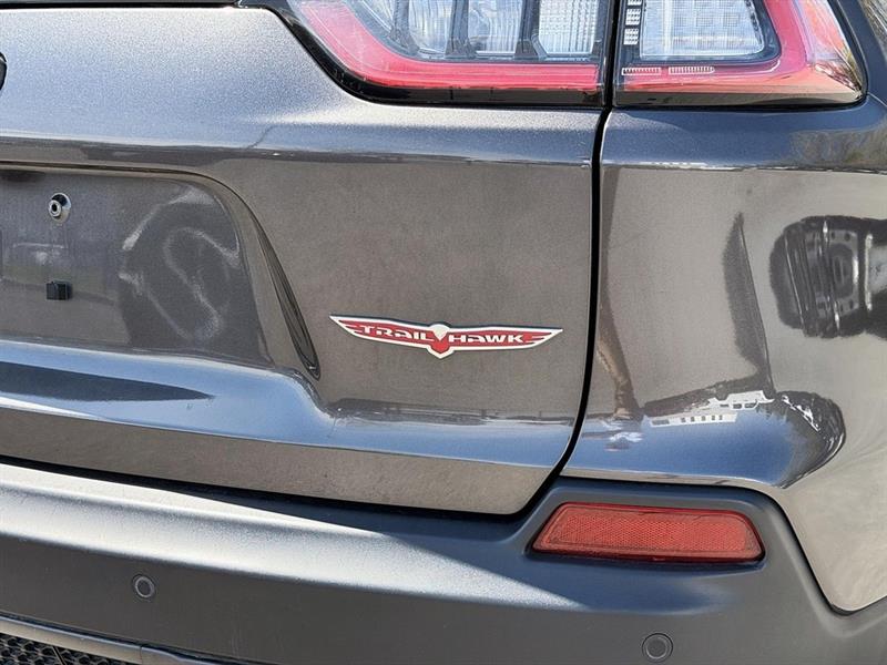 jeep Cherokee 2021 - 11