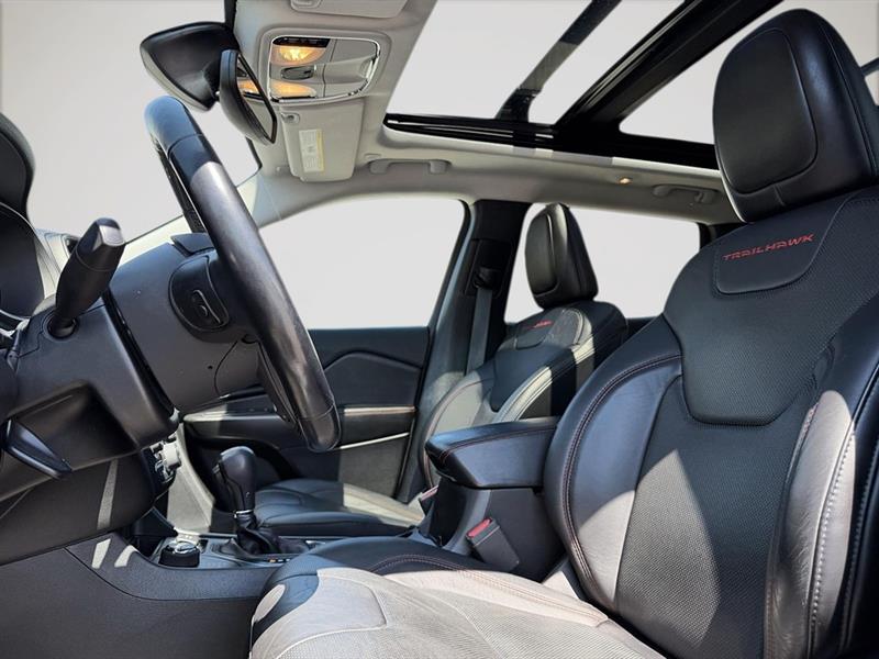 jeep Cherokee 2021 - 12