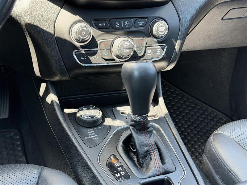 jeep Cherokee 2021 - 22