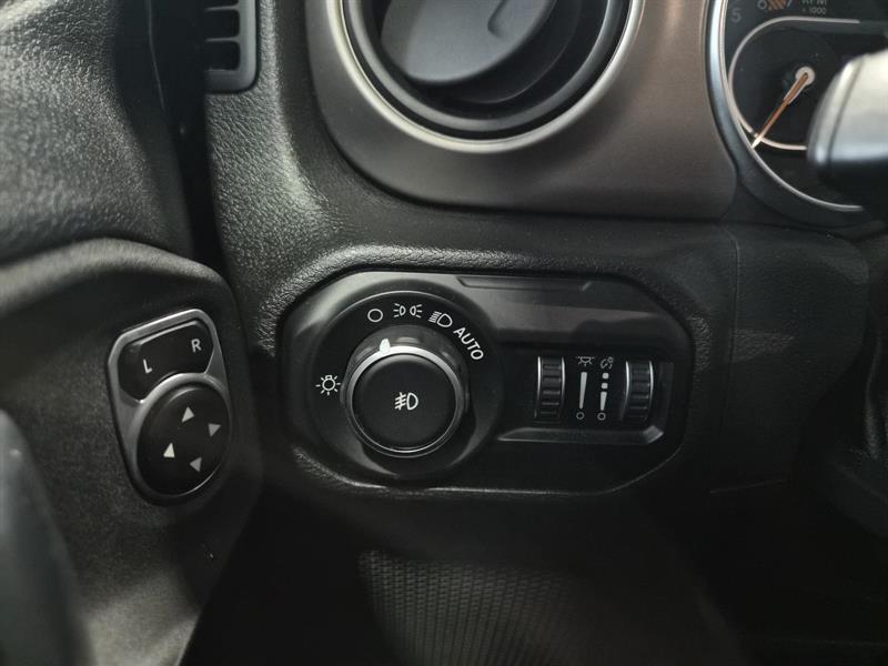 jeep Wrangler 2020 - 13