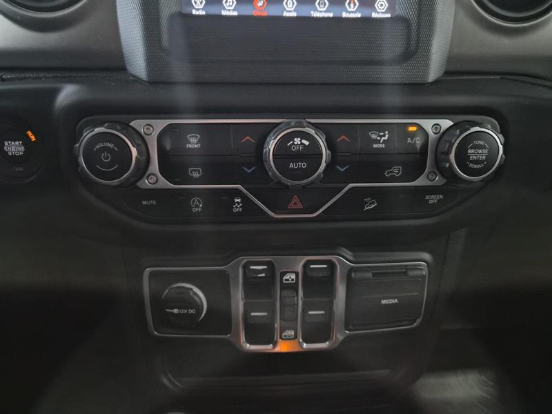 jeep Wrangler 2020 - 19
