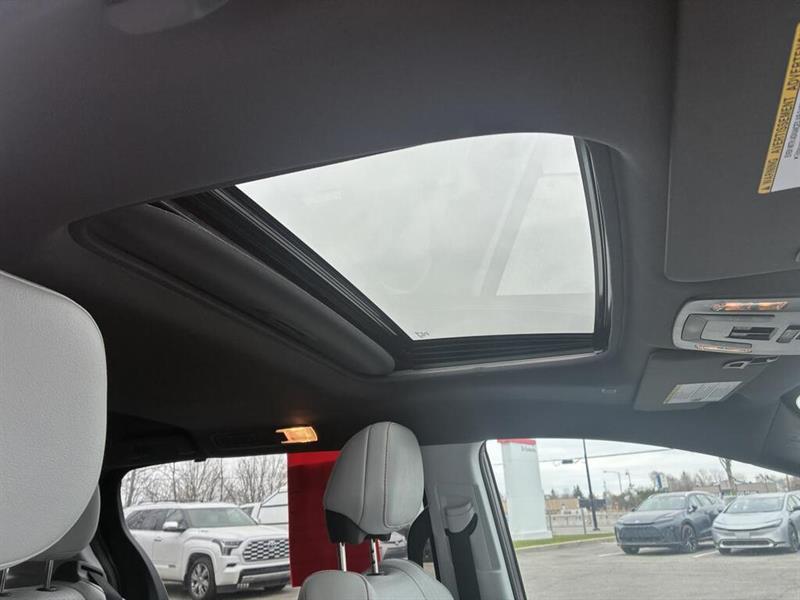 toyota Sienna 2022 - 12