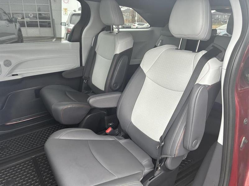 toyota Sienna 2022 - 19