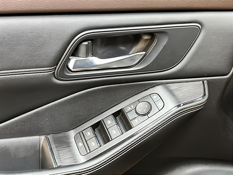 nissan Rogue 2023 - 24