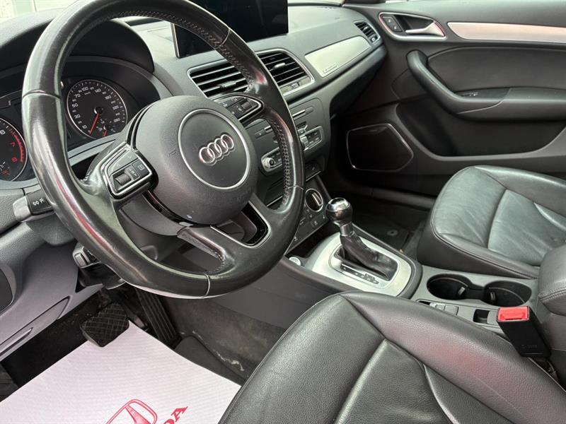 audi Q3 2016 - 12