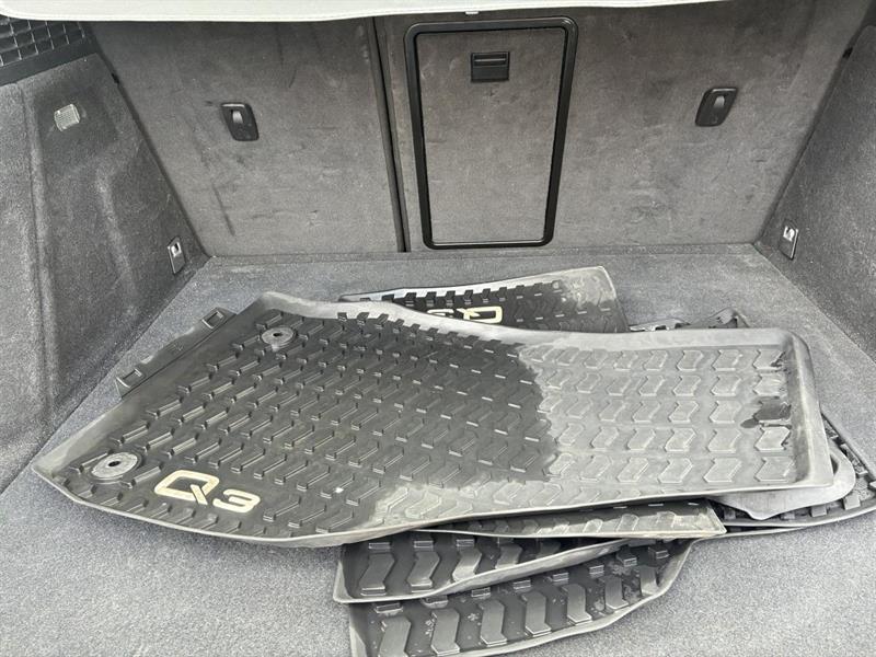 audi Q3 2016 - 16