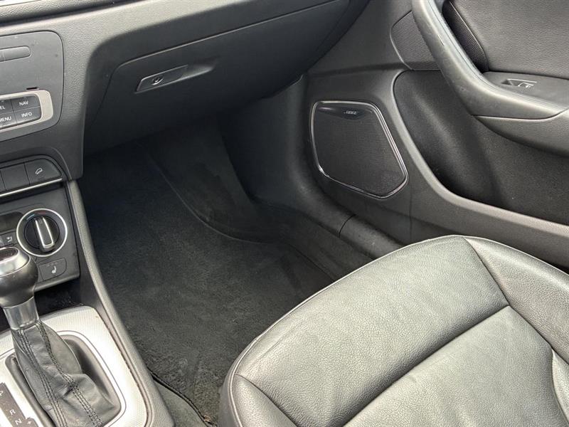 audi Q3 2016 - 22