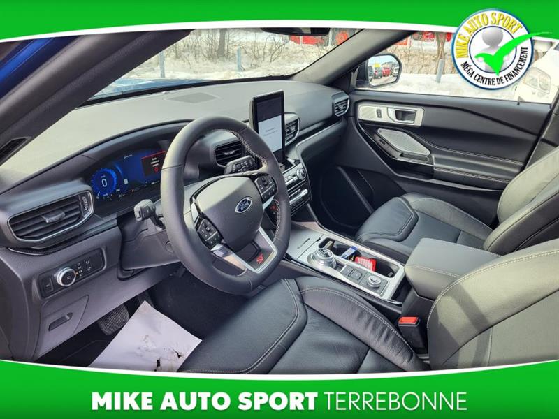 ford Explorer 2022 - 11