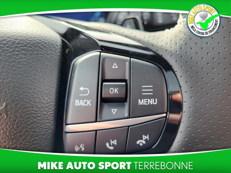 ford Explorer 2022 - 16