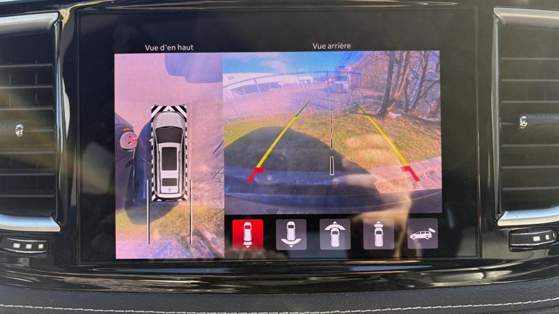 chrysler Pacifica Hybrid 2022 - 28