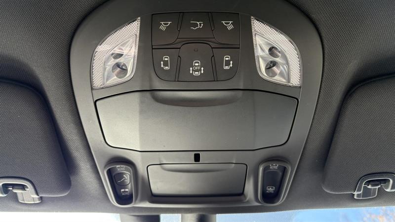 chrysler Pacifica Hybrid 2022 - 36