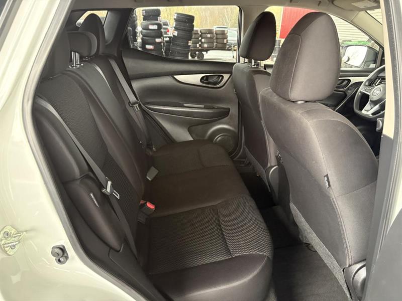 nissan Qashqai 2022 - 32