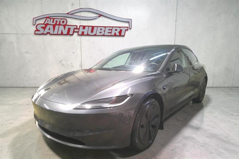 tesla Model 3 2024