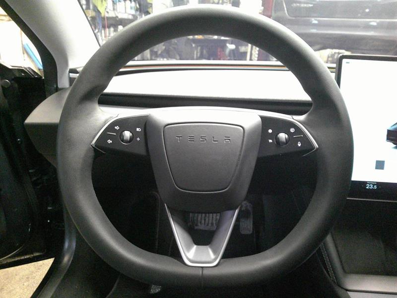 tesla Model 3 2024 - 15
