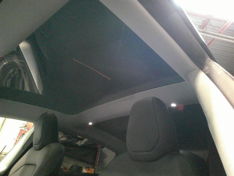tesla Model 3 2024 - 17