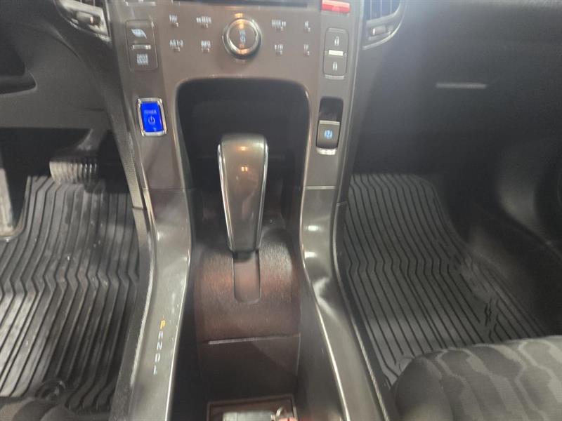 Chevrolet Volt 15
